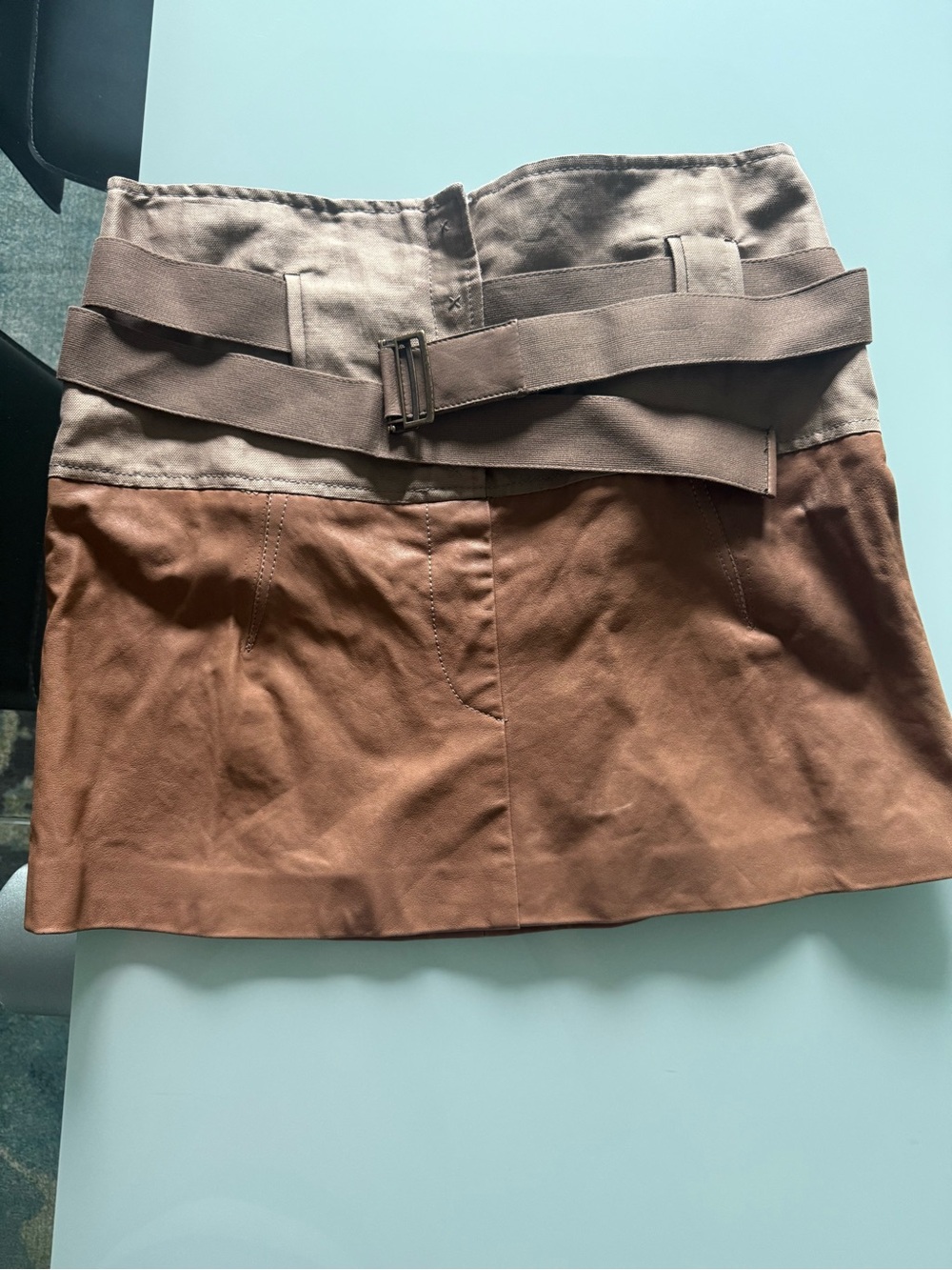 New! High-Waist Two-Tone Leather Mini Skirt with Belt size IT 42/US 6